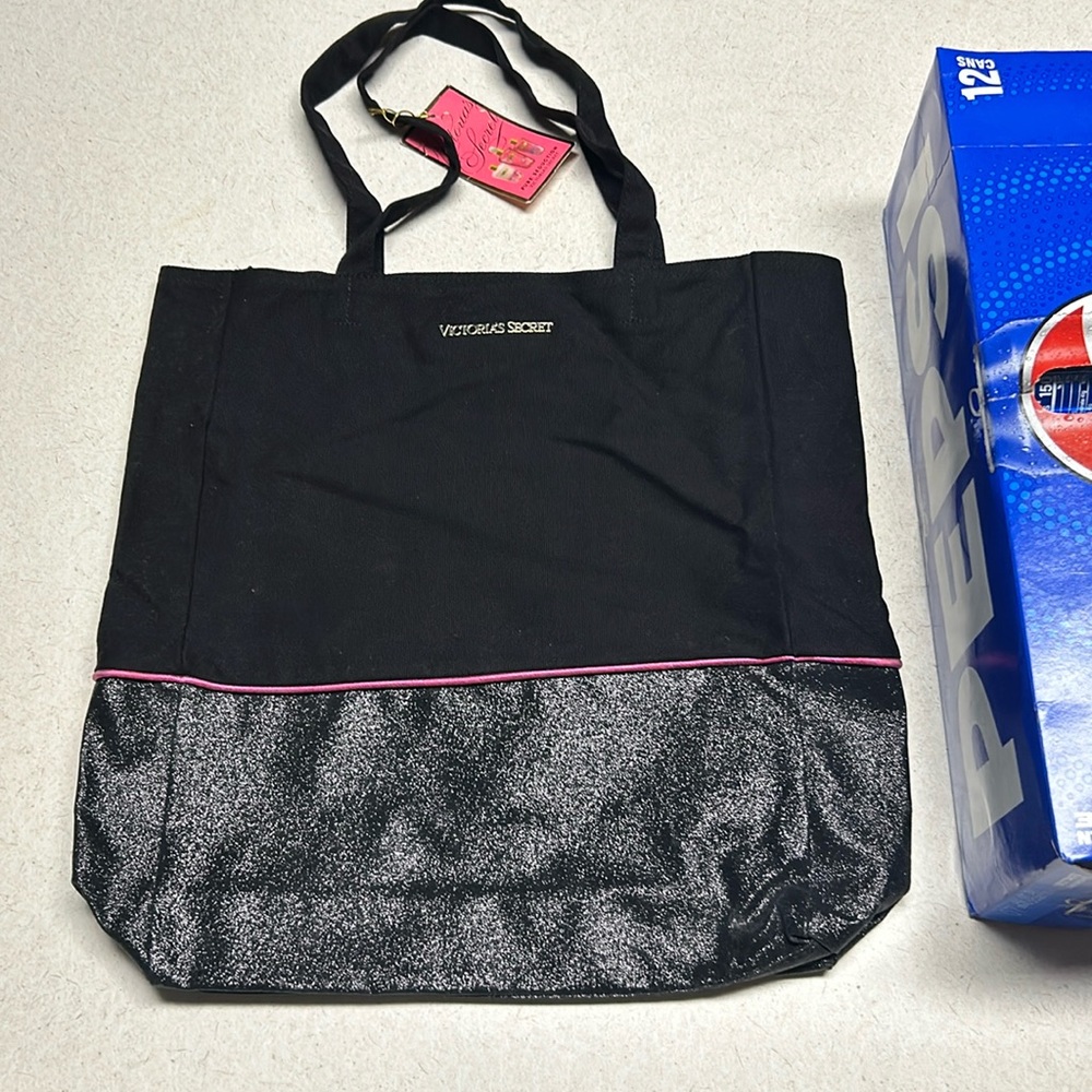 Victorias Secret tote bag NWT